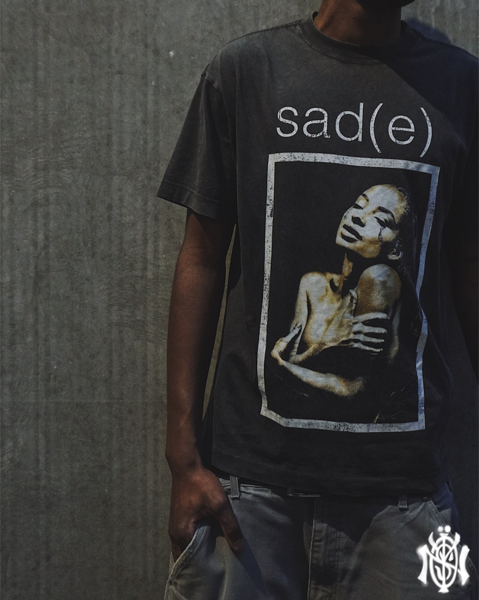 "SAD(e)" v2 NOÏSY TEE