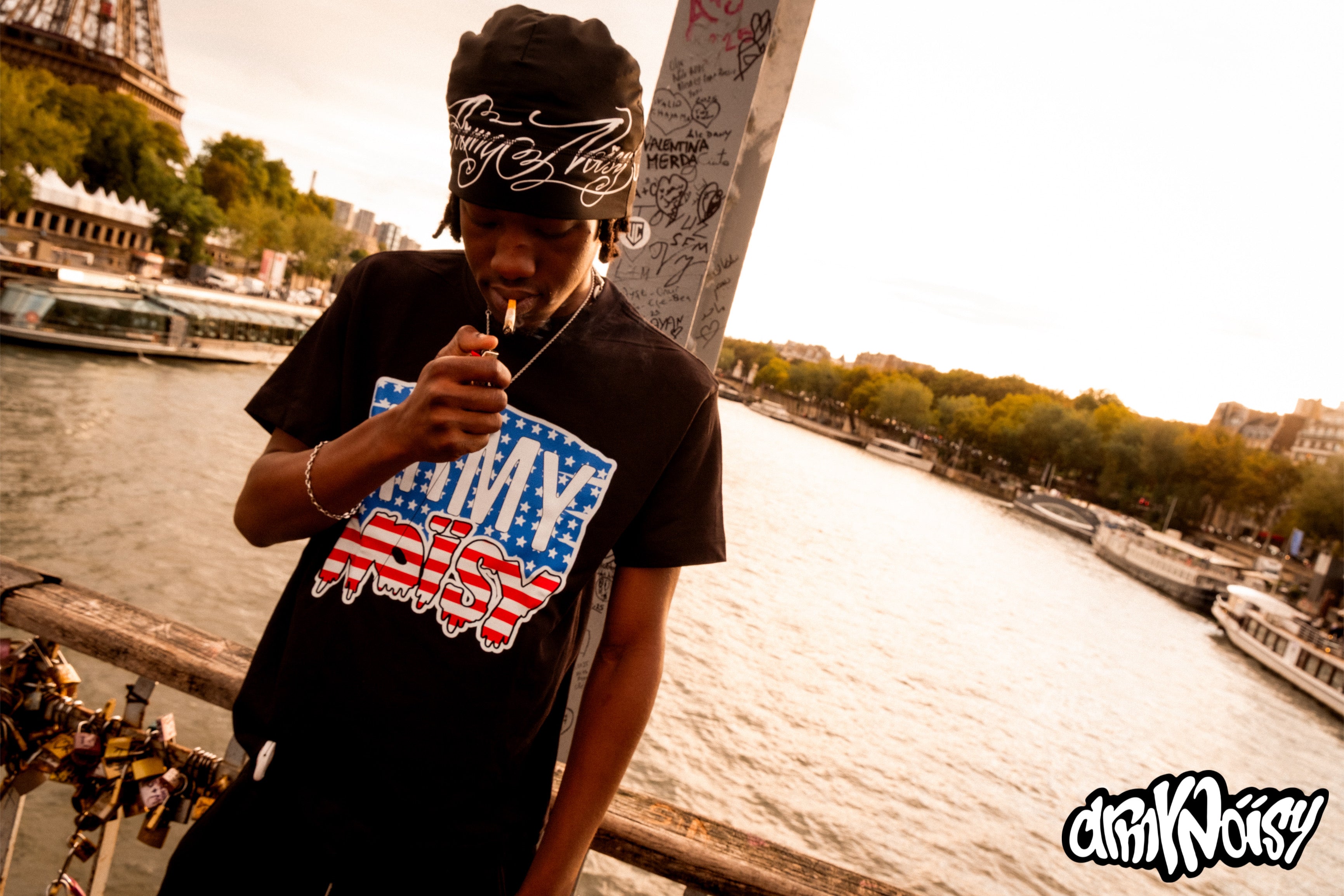 "GLO" TEE
