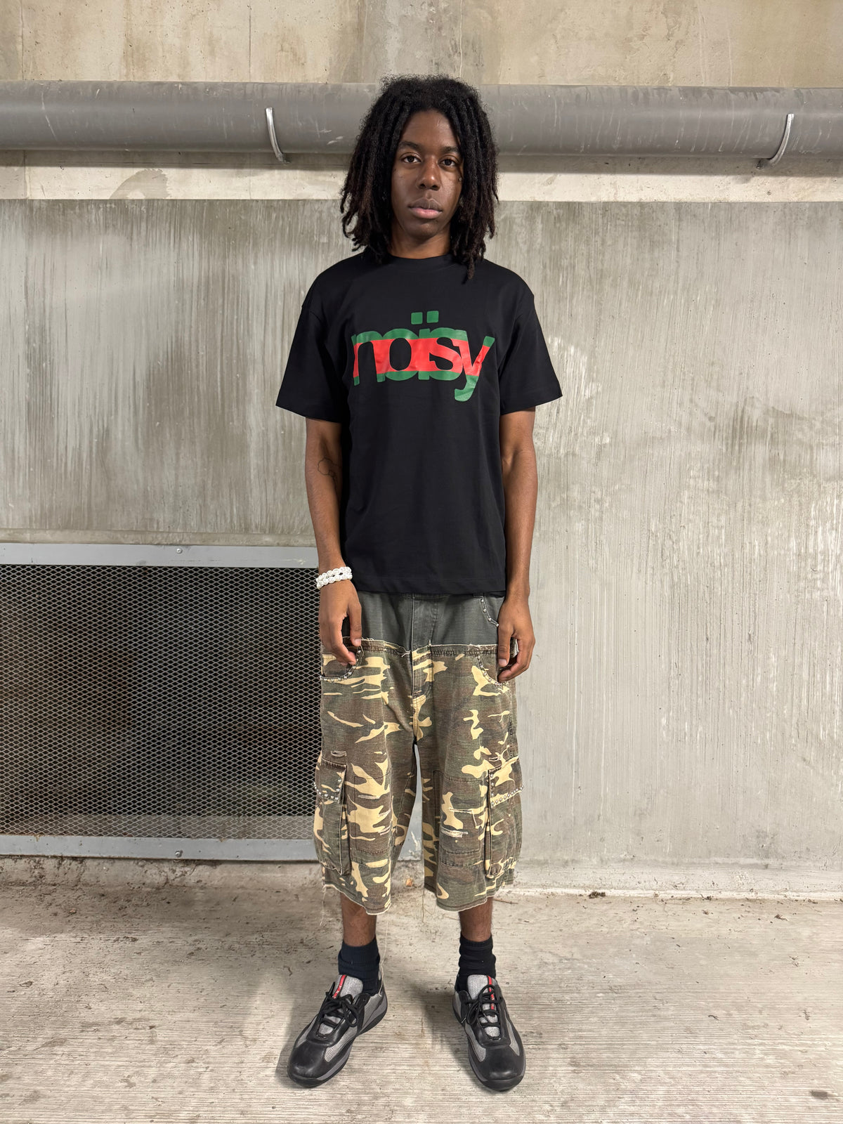 "GG" TEE